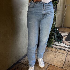 Cute mom jeans